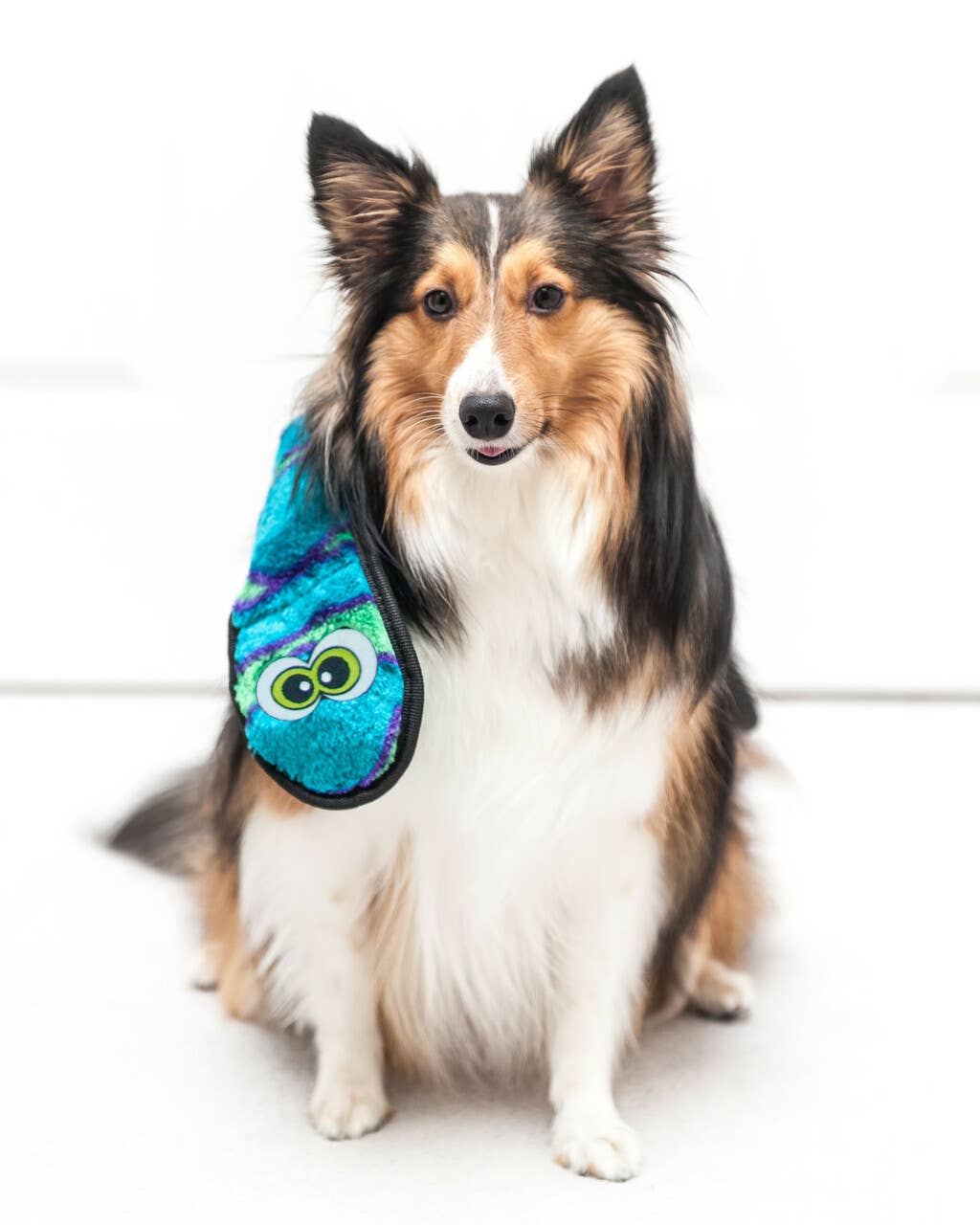 Outward Hound Invincibles Snake Durable Plush Toy Blue XL