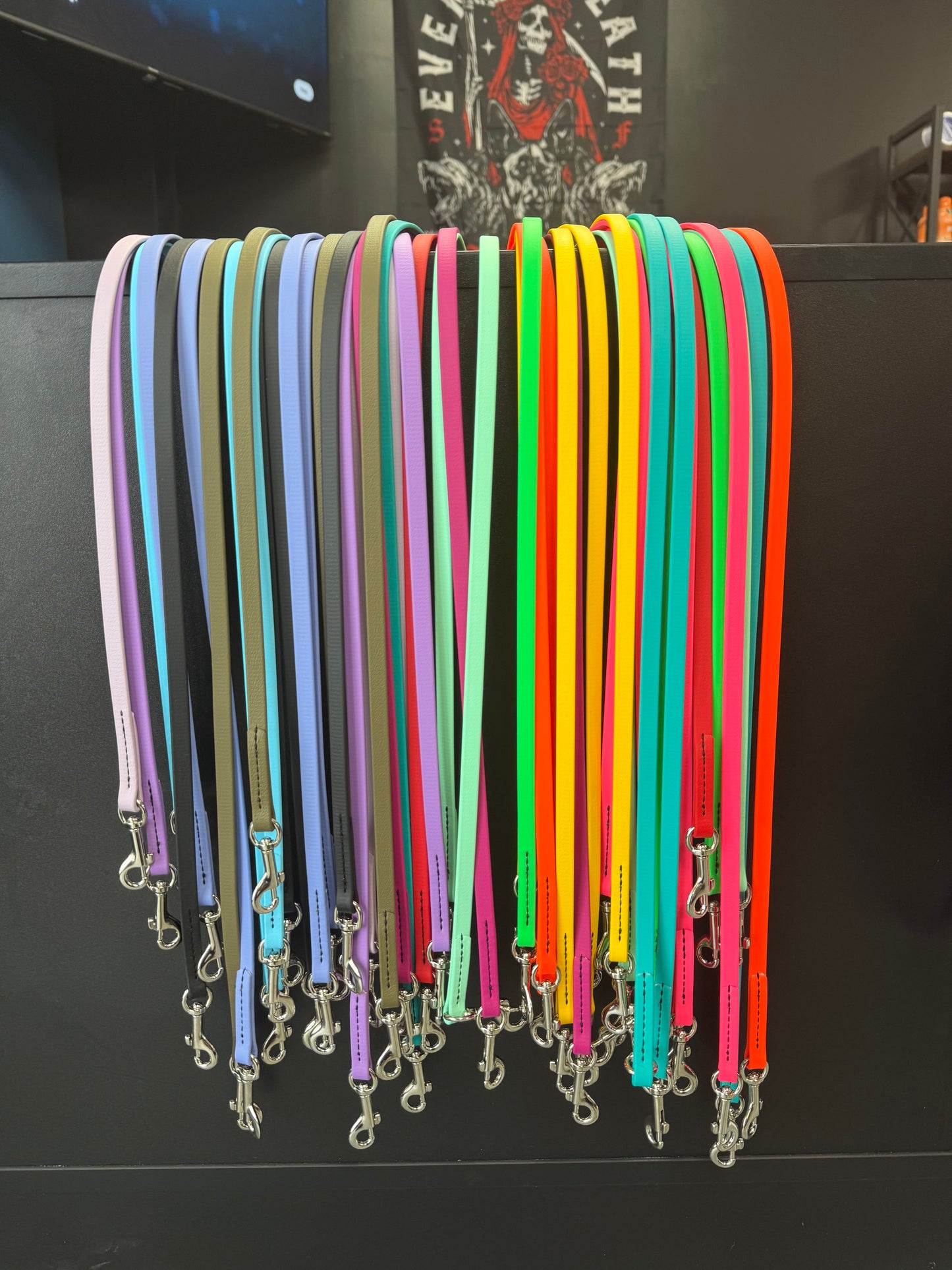3/8" Ultra Light Clip Leash