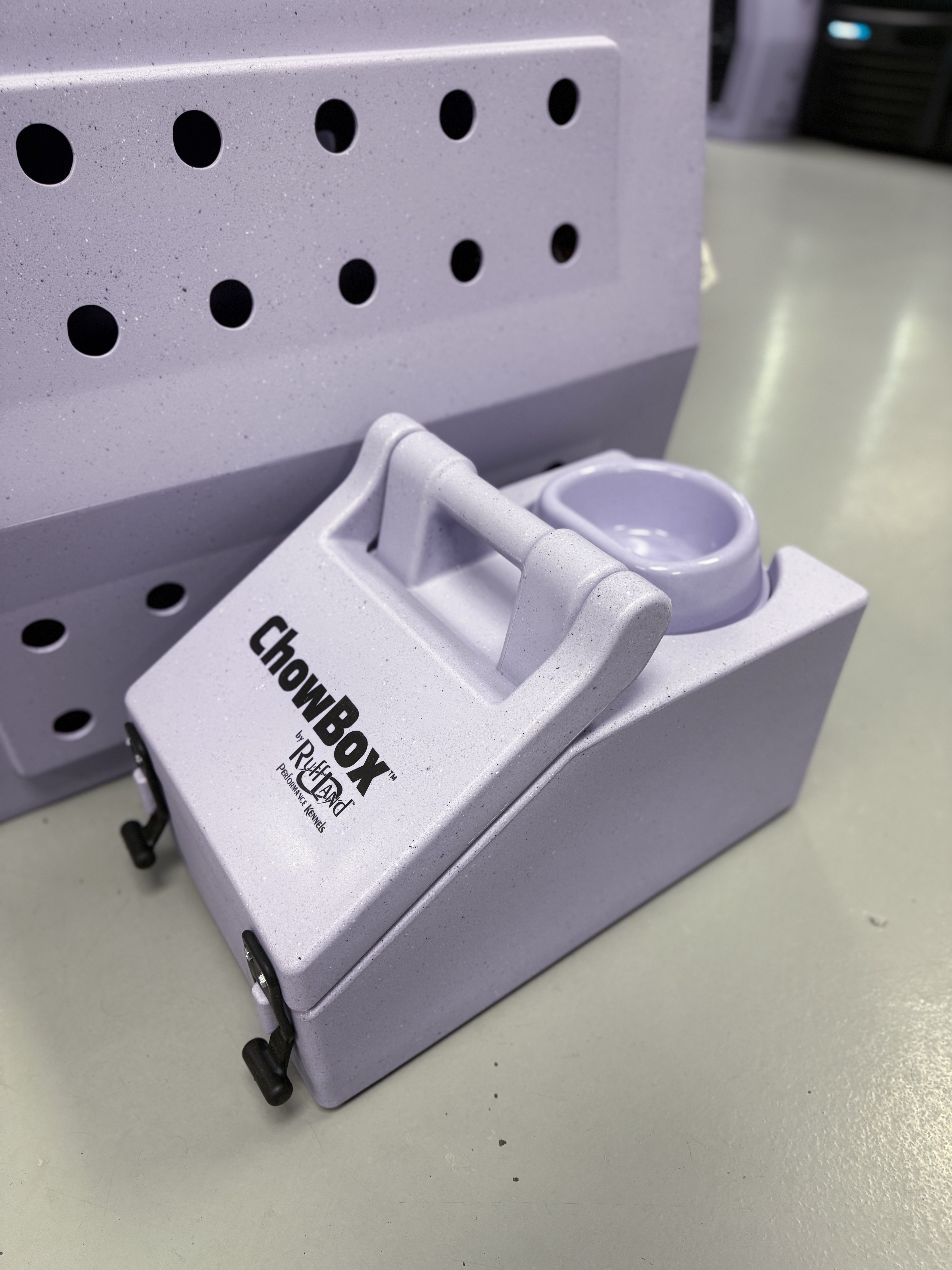 Ruffland Chow Box – Performance Dog Supply