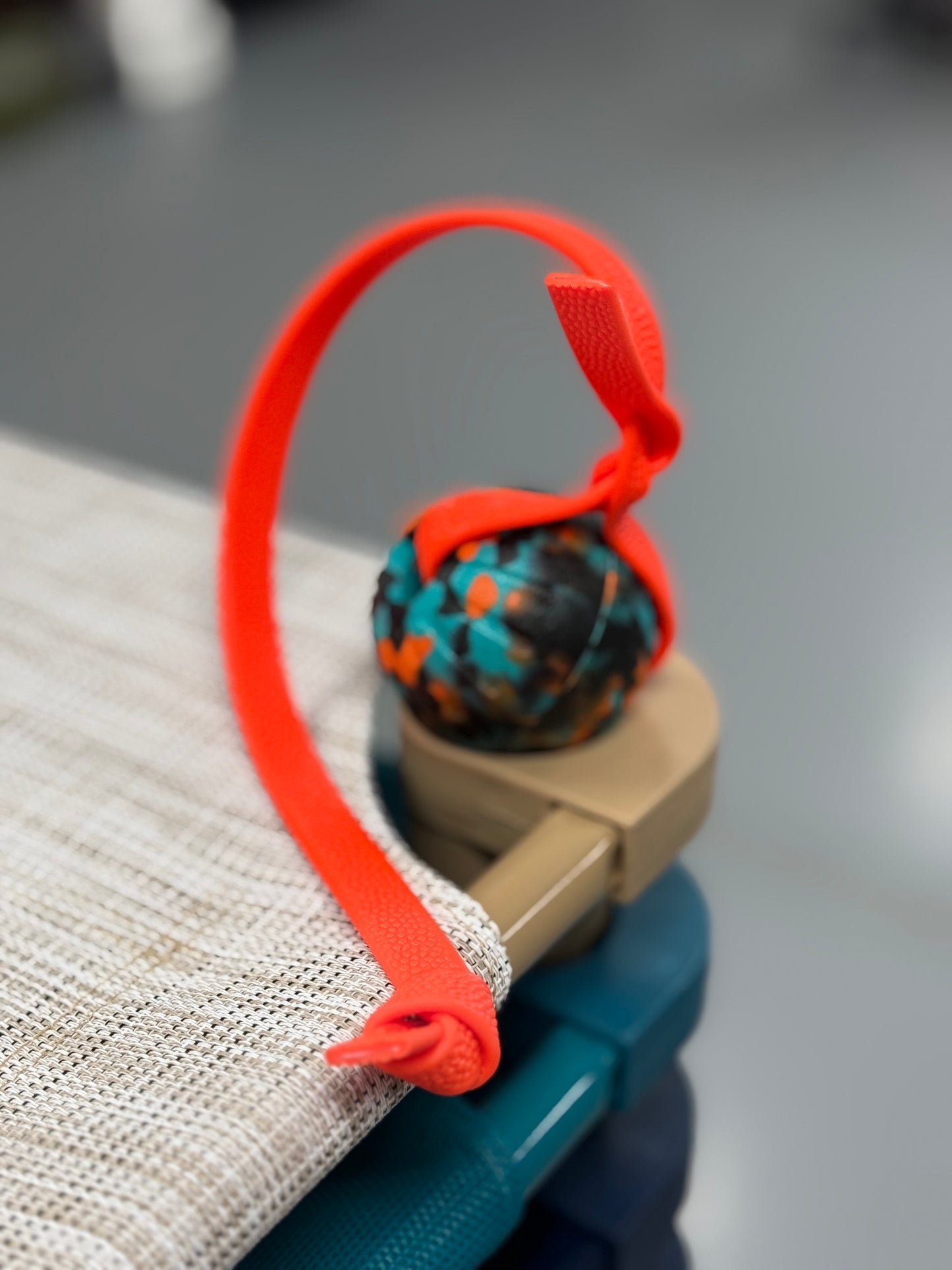 Foam Reward Ball w/ Handle