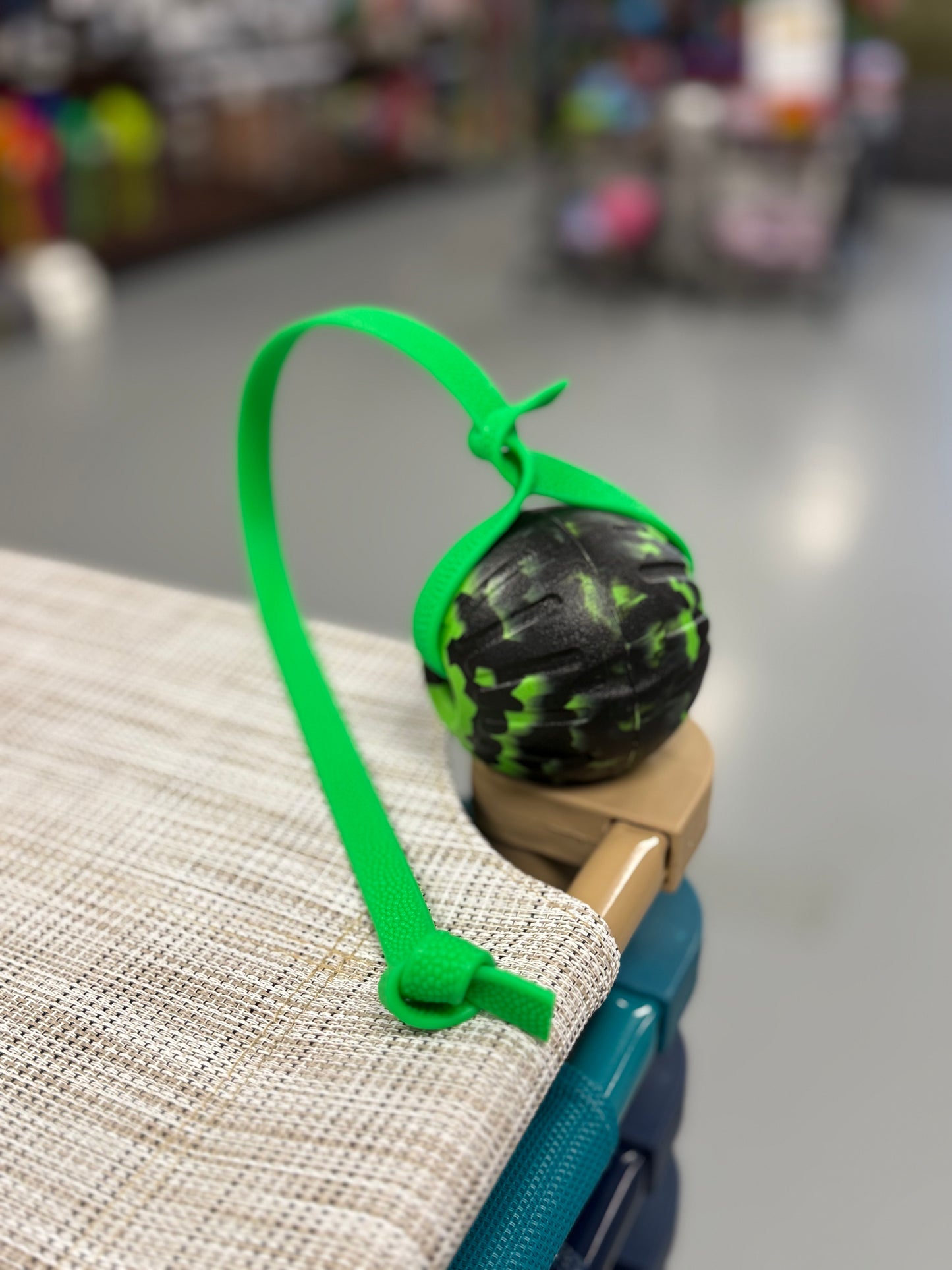 Foam Reward Ball w/ Handle