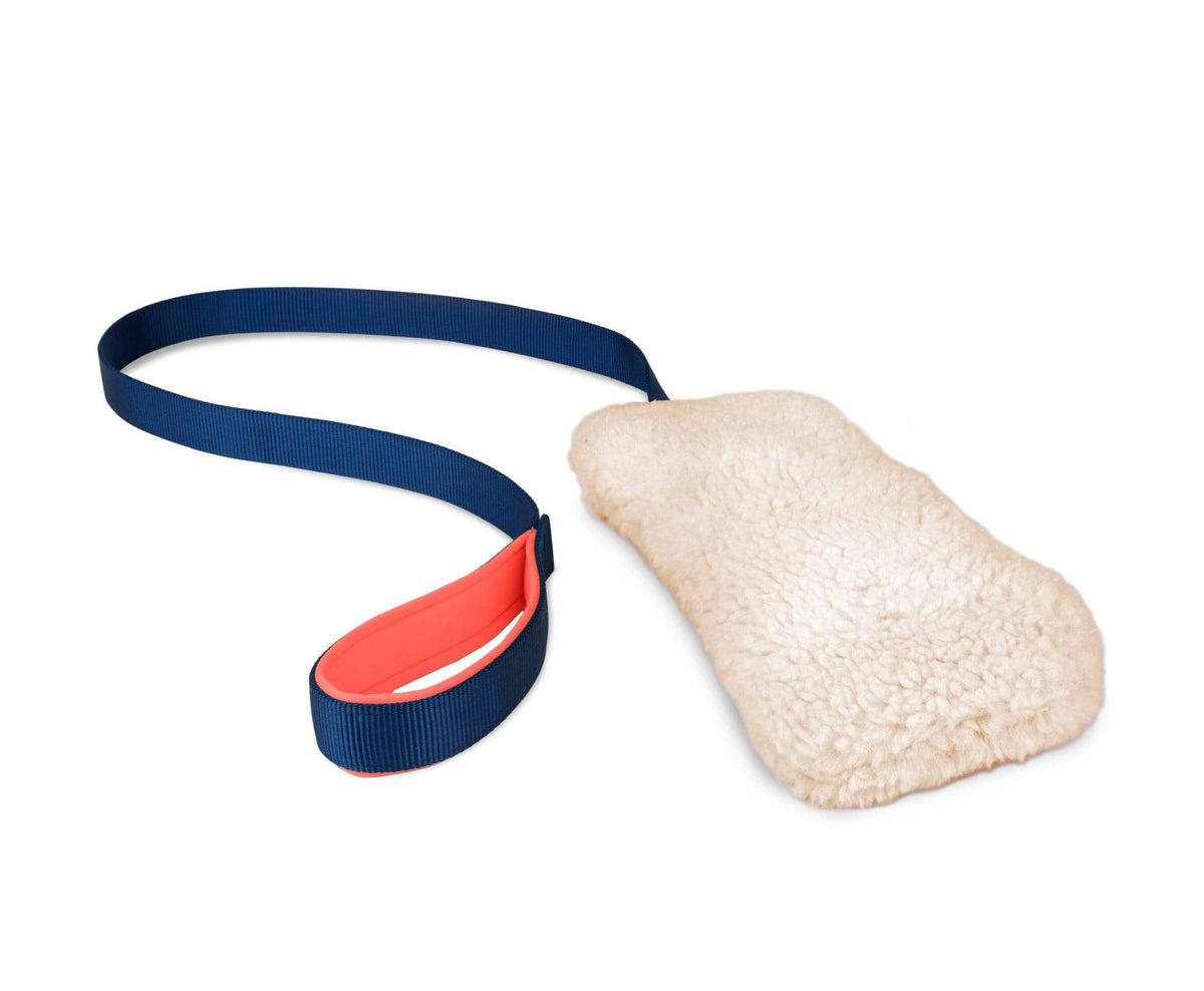 Coachi Chase & Crinkle Navy, Coral & Faux Lambswool